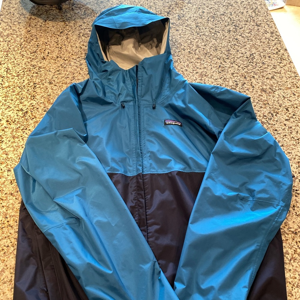 Patagonia Rain Jacket - H20NO